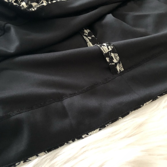 LUXE by CARMEN MARC VALVO Lace Floral Dress - Picture 14 of 16